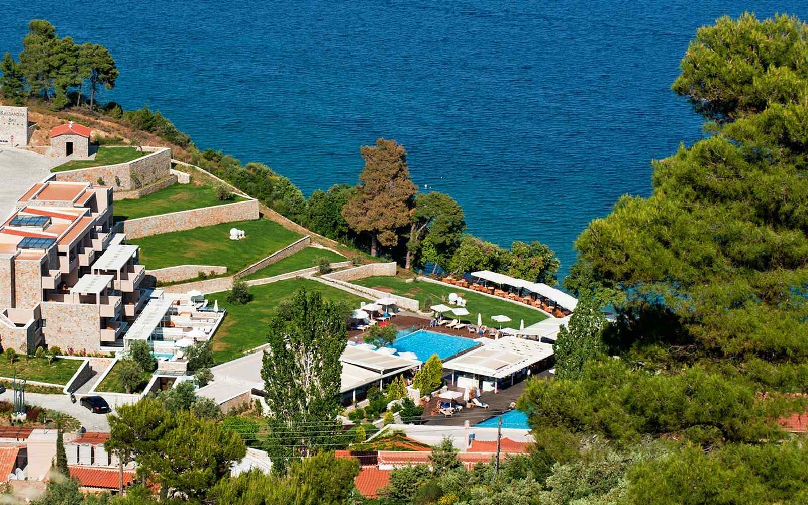 https://gkountis-apartments.com/wp-content/uploads/2016/03/summer-hotel-03.jpg